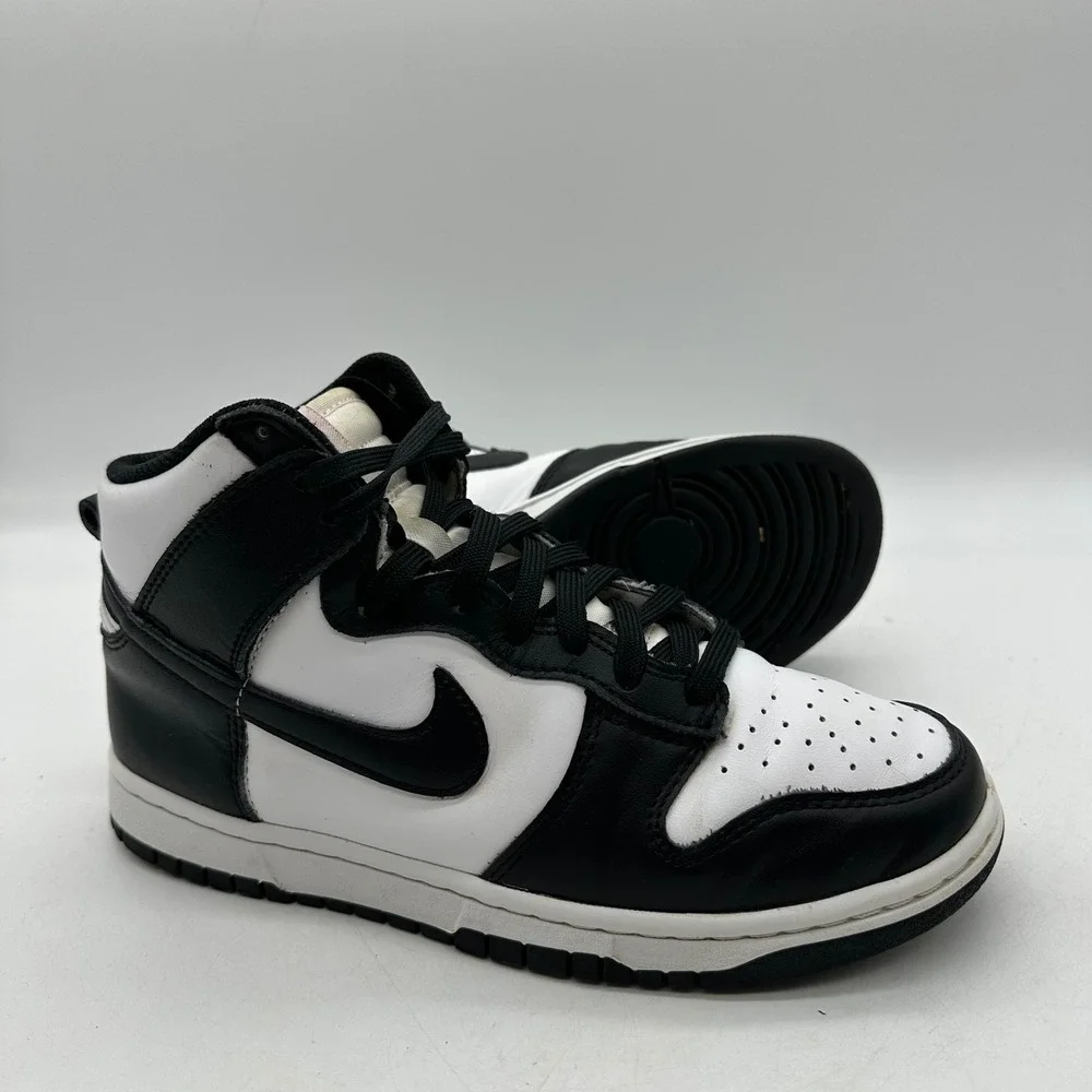 Nike DD1869-103 Womens Size 8 Dunk High Panda Sneakers White Black High Top Shoe